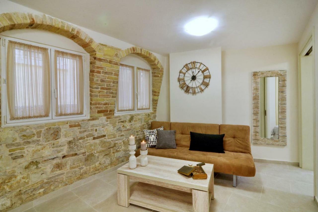 Carpe Diem Luxury Apartment No 1 コルフ島 エクステリア 写真